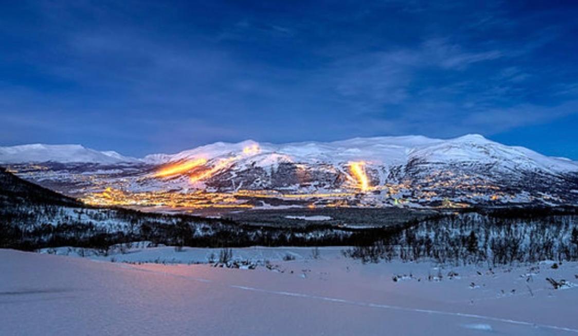 Koselig Leilighet , Med Parkering Og Ski In &Out. Apartment Oppdal Exterior foto